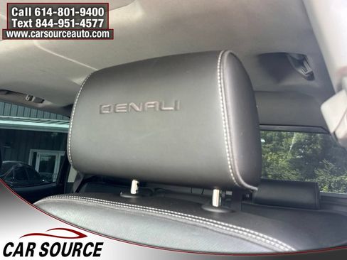 Used 2017 GMC Sierra 2500 Denali AWD/4WD image 12