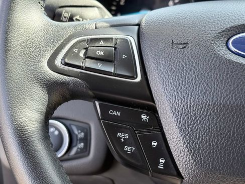 Used 2019 Ford Escape Titanium AWD/4WD image 14