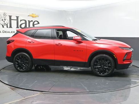 Used 2024 Chevrolet Blazer LT w/ Sound & Technology Package image 1