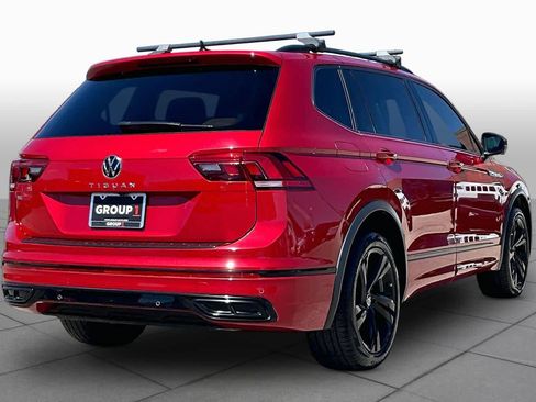 Used 2024 Volkswagen Tiguan SE R-Line w/ MDO Package, Three-Row FWD image 13