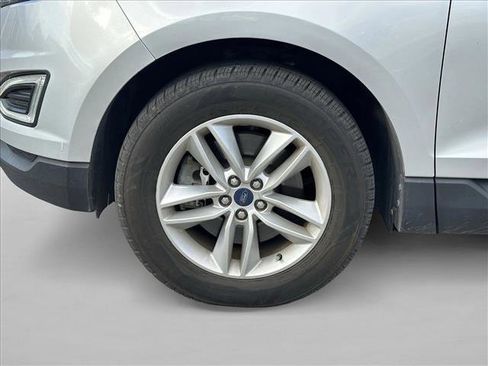 Used 2017 Ford Edge SEL w/ Equipment Group 201A image 26