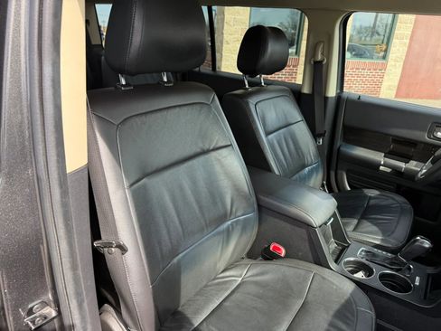 Used 2019 Ford Flex SEL w/ Equipment Group 202A image 33