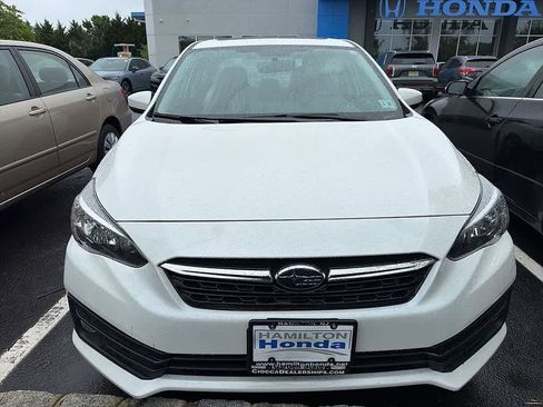 Used 2023 Subaru Impreza 2.0i Premium AWD/4WD image 2