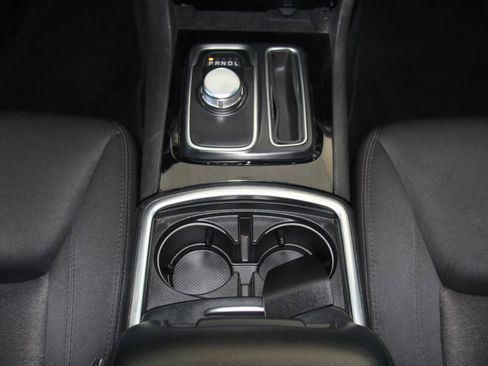 Used 2023 Chrysler 300 Touring w/ Sport Appearance Package RWD image 19