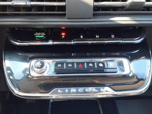 Certified 2023 Lincoln Corsair AWD w/ Equipment Group 101A image 16