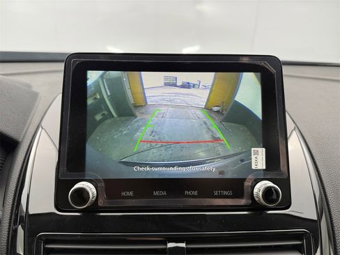 New 2026 Mitsubishi Eclipse Cross LE image 18