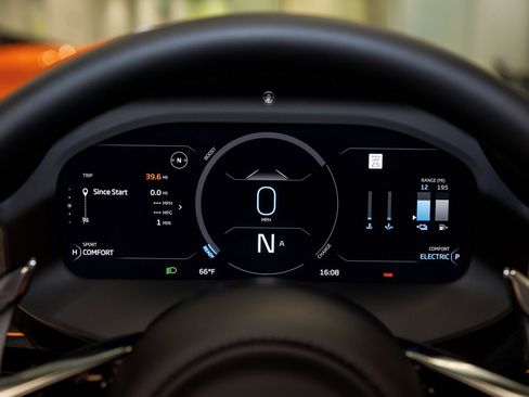 New 2026 McLaren Artura Spider RWD image 39