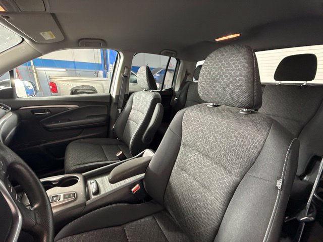 Used 2021 Honda Ridgeline Sport image 15