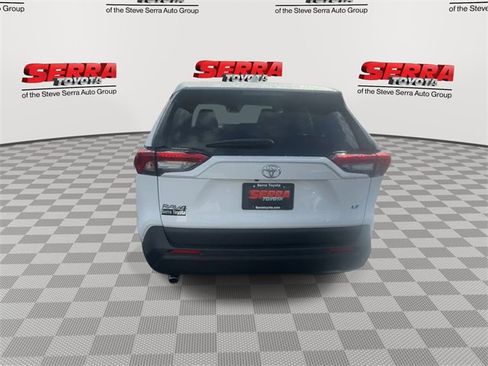 Used 2025 Toyota RAV4 LE image 8