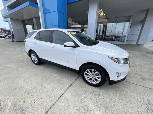 Certified 2020 Chevrolet Equinox LT image 2