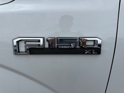 Used 2020 Ford F150 XL w/ Equipment Group 101A Mid image 9