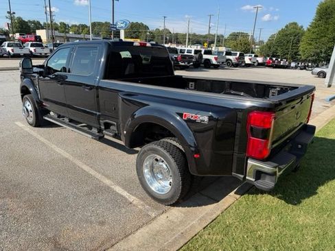 Used 2025 Ford F450 Lariat w/ FX4 Off-Road Package AWD/4WD image 3