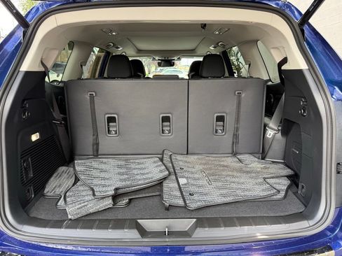 Certified 2026 Subaru Ascent Limited Bronze AWD/4WD image 27