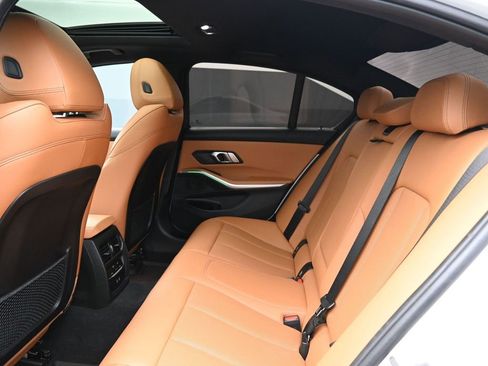 Used 2023 BMW M340i w/ Driving Assistance Package image 22