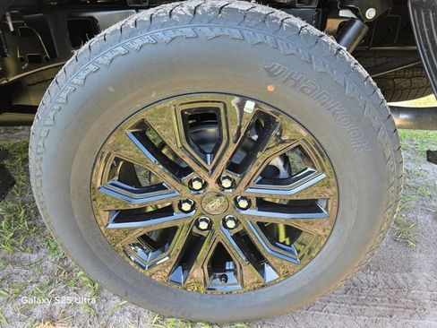 New 2026 Ford F150 Lariat w/ Equipment Group 501A Mid AWD/4WD image 35