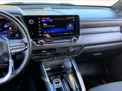 Used 2025 Chevrolet Colorado W/T w/ WT Custom Package image 6