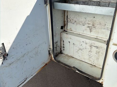 Used 2008 GMC Sierra 3500 SLE image 8