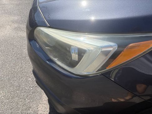 Used 2015 Subaru Outback 2.5i Premium AWD/4WD image 6