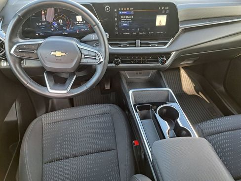 Used 2025 Chevrolet Equinox LT FWD image 21