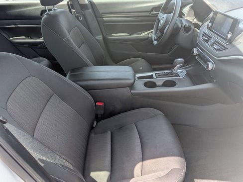 Certified 2024 Nissan Altima 2.5 S FWD image 28