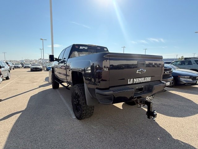 Used 2017 Chevrolet Silverado 2500 LTZ w/ Midnight Edition AWD/4WD image 4