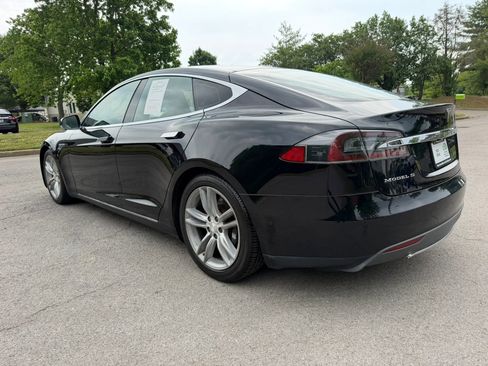 Used 2015 Tesla Model S 70D AWD/4WD image 7