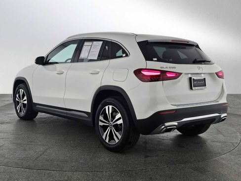 Used 2026 Mercedes-Benz GLA 250 image 5