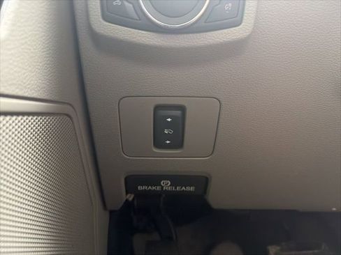 Used 2017 Ford F250 XLT w/ XLT Premium Package image 35