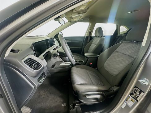 Used 2026 Kia Seltos LX FWD image 13