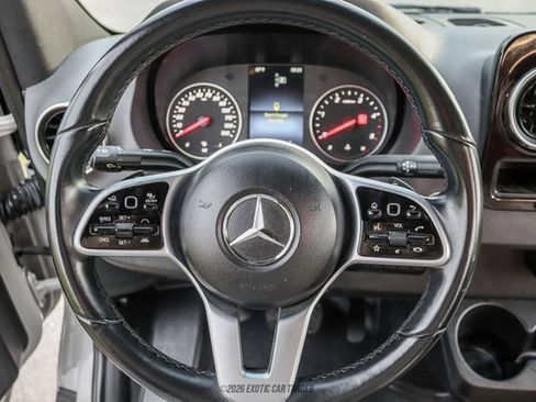 Used 2023 Mercedes-Benz Sprinter 2500 image 21