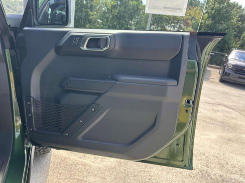 New 2025 Ford Bronco Badlands image 14
