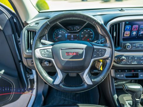 Used 2017 GMC Canyon SLT w/ Driver Alert Package image 12