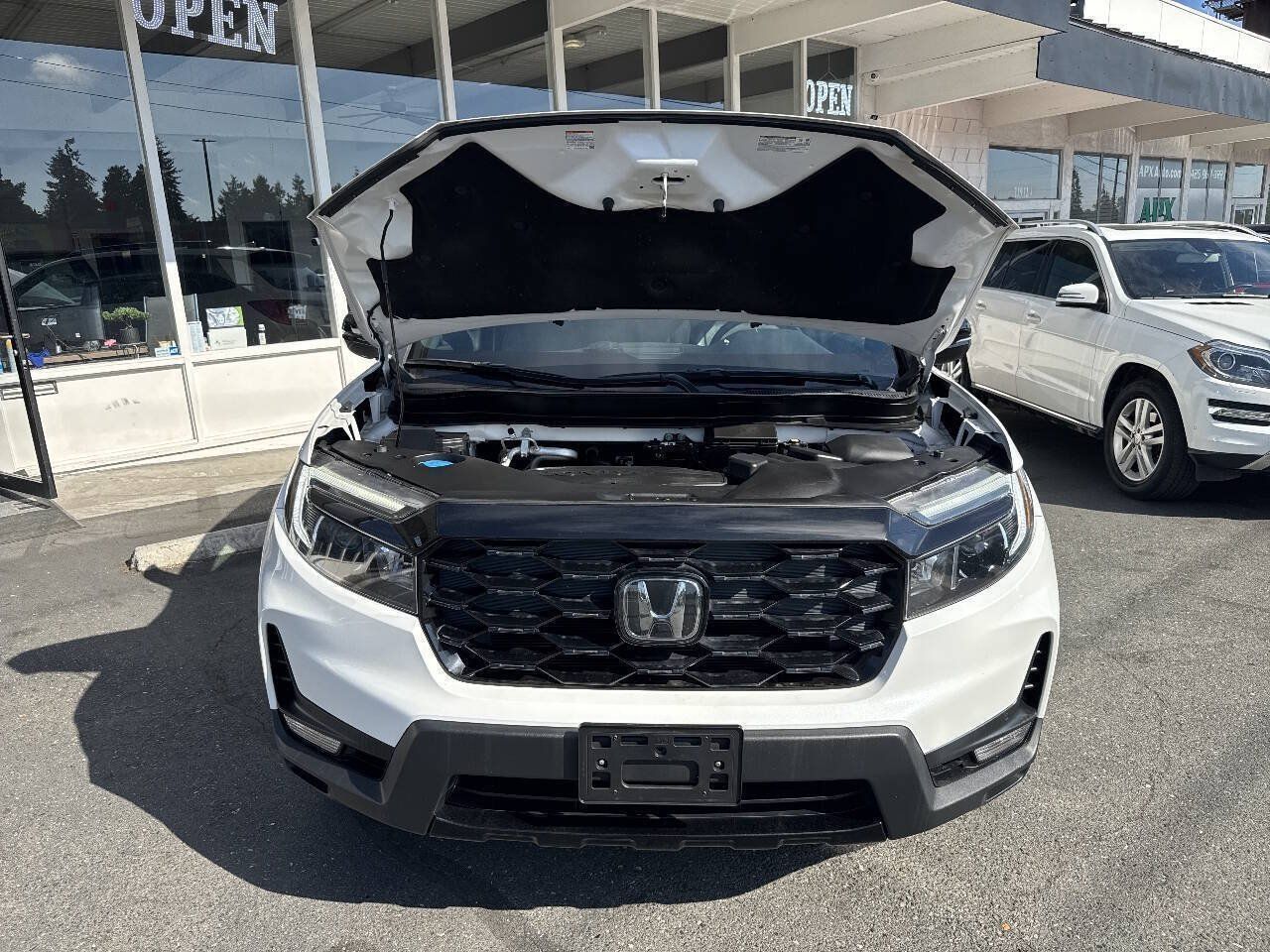 Used 2023 Honda Passport Elite image 13