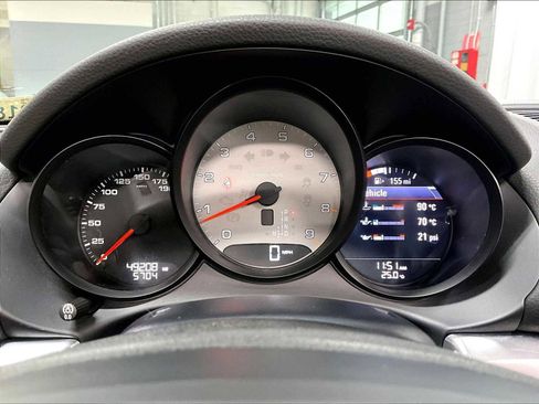 Used 2013 Porsche Boxster S image 21