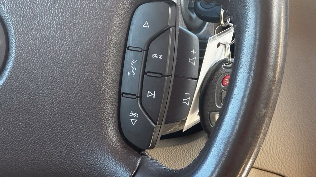 Used 2009 Buick Lucerne CXL FWD image 15