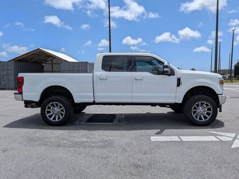 Used 2022 Ford F250 XLT w/ XLT Premium Package AWD/4WD image 4