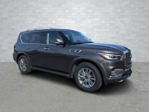 Used 2024 INFINITI QX80 Luxe image 1
