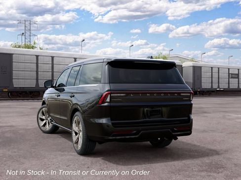 New 2027 Lincoln Navigator Black Label AWD/4WD image 8