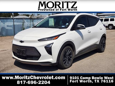 Used 2023 Chevrolet Bolt EUV LT FWD image 1