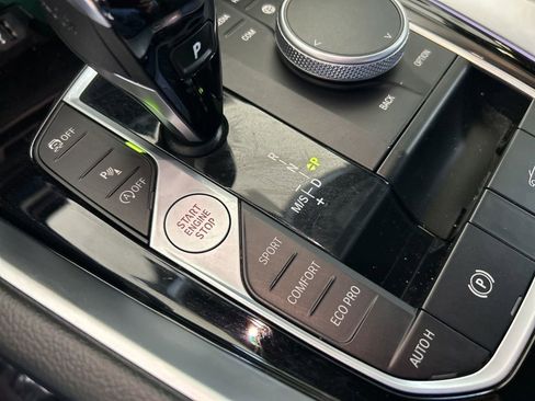 Used 2025 BMW Z4 sDrive30i RWD image 47