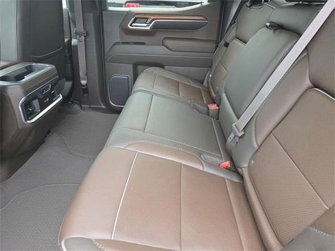 Certified 2022 GMC Sierra 1500 Denali w/ Technology Package image 16