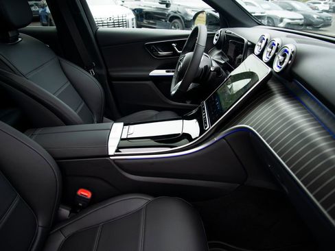 New 2026 Mercedes-Benz GLC 300 4MATIC image 19