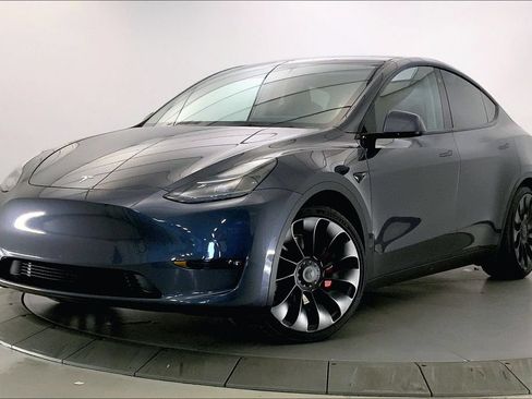 Used 2022 Tesla Model Y Performance AWD/4WD image 10