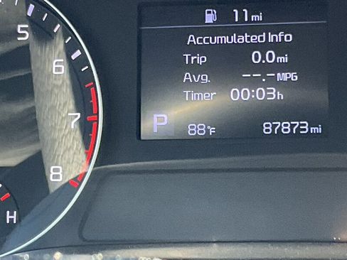 Used 2019 Kia Forte LXS FWD image 23