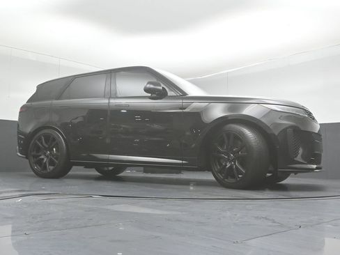 Used 2024 Land Rover Range Rover Sport AWD/4WD image 41