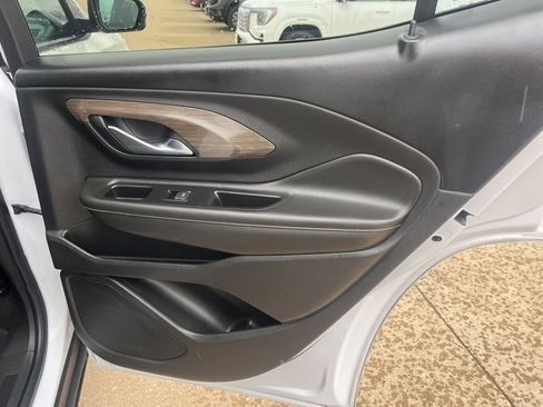 Used 2022 GMC Terrain Denali w/ Denali Premium Package image 50