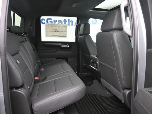 New 2026 Chevrolet Silverado 2500 LTZ w/ LTZ Convenience Package AWD/4WD image 8