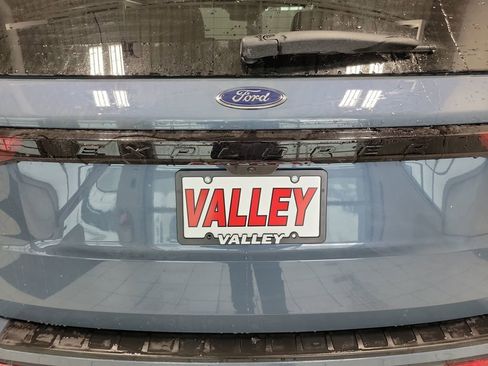 Used 2025 Ford Explorer ST image 15