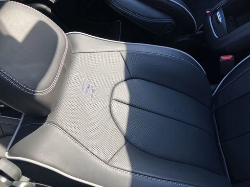 New 2026 Chrysler Pacifica Limited w/ S Appearance Package image 46