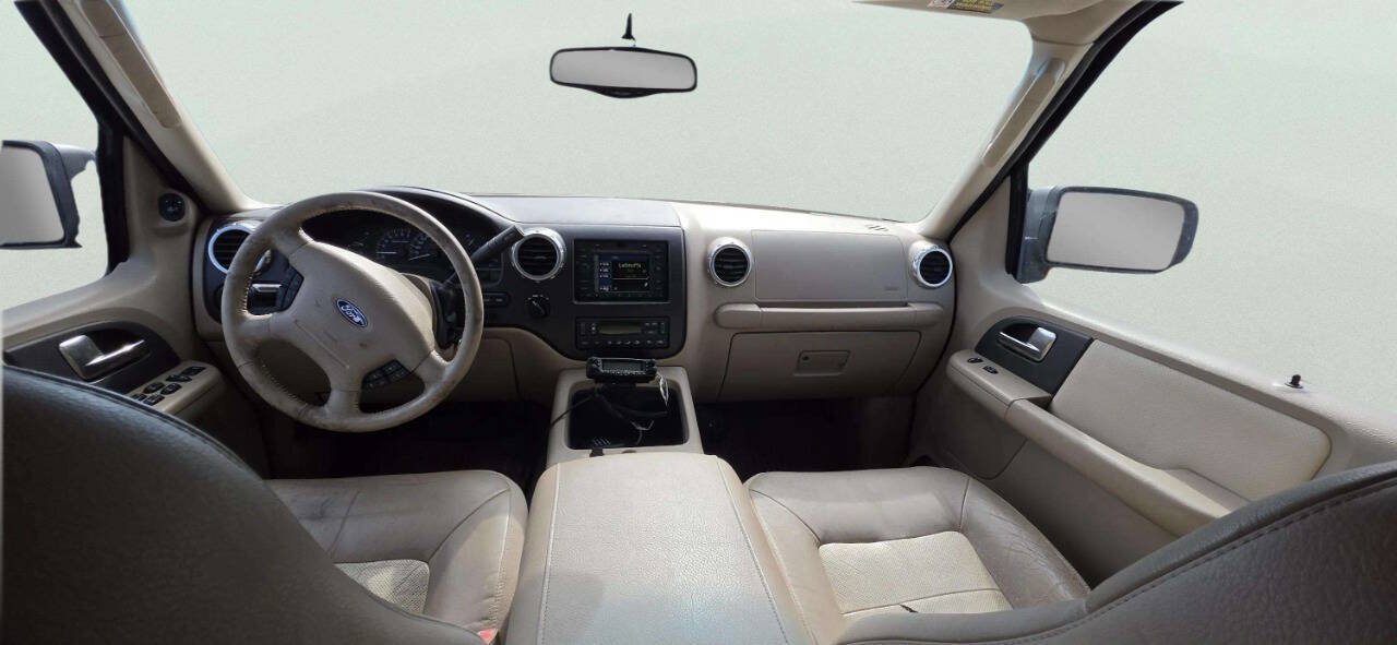 Used 2003 Ford Expedition Eddie Bauer AWD/4WD image 8
